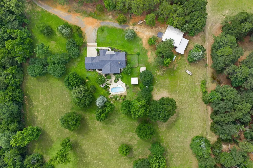 4367 Black Jack Road Jefferson TX 75657