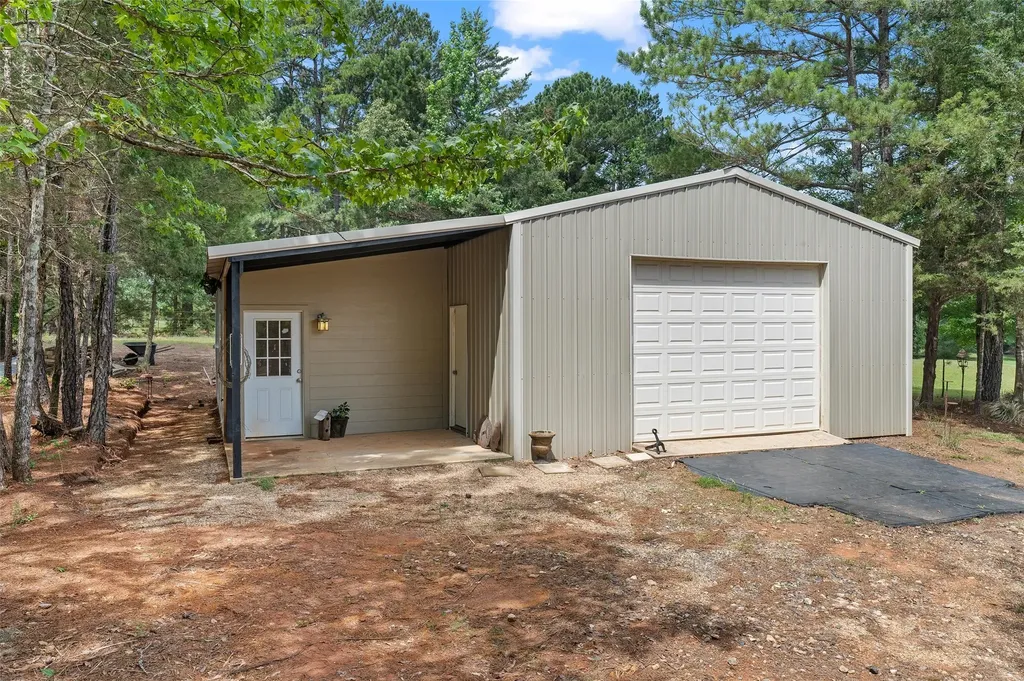 4367 Black Jack Road Jefferson TX 75657