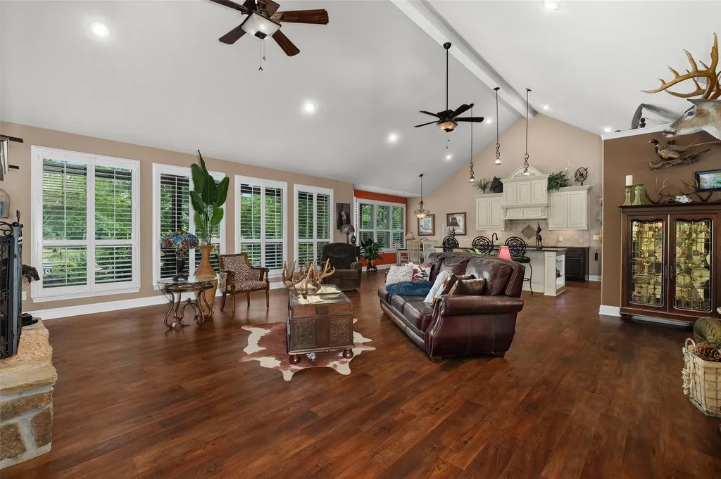4367 Black Jack Road Jefferson TX 75657