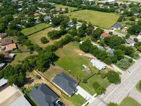 8815 Silver Creek Road White Settlement TX 76108
