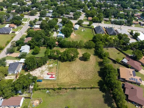 8815 Silver Creek Road White Settlement TX 76108