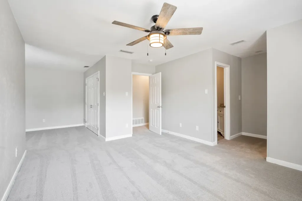 407 San Maria Drive Garland TX 75043