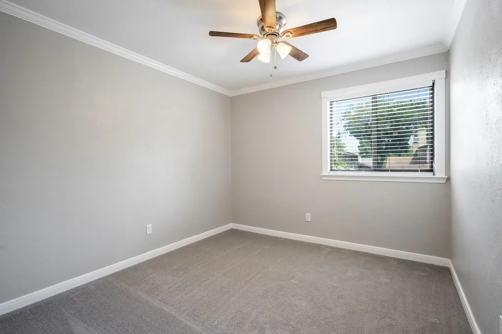 407 San Maria Drive Garland TX 75043