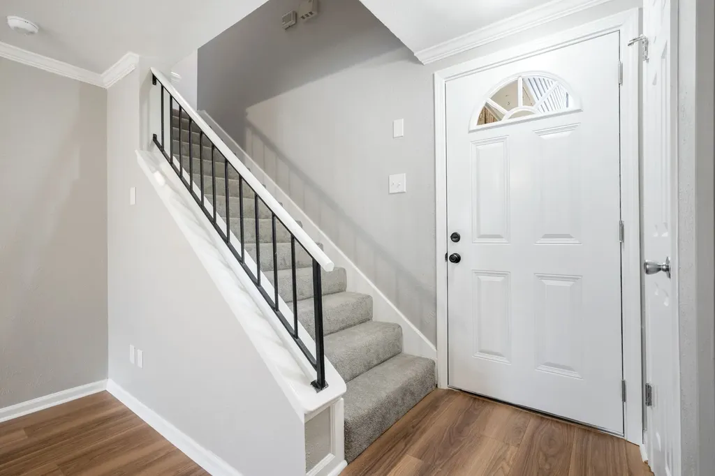 407 San Maria Drive Garland TX 75043