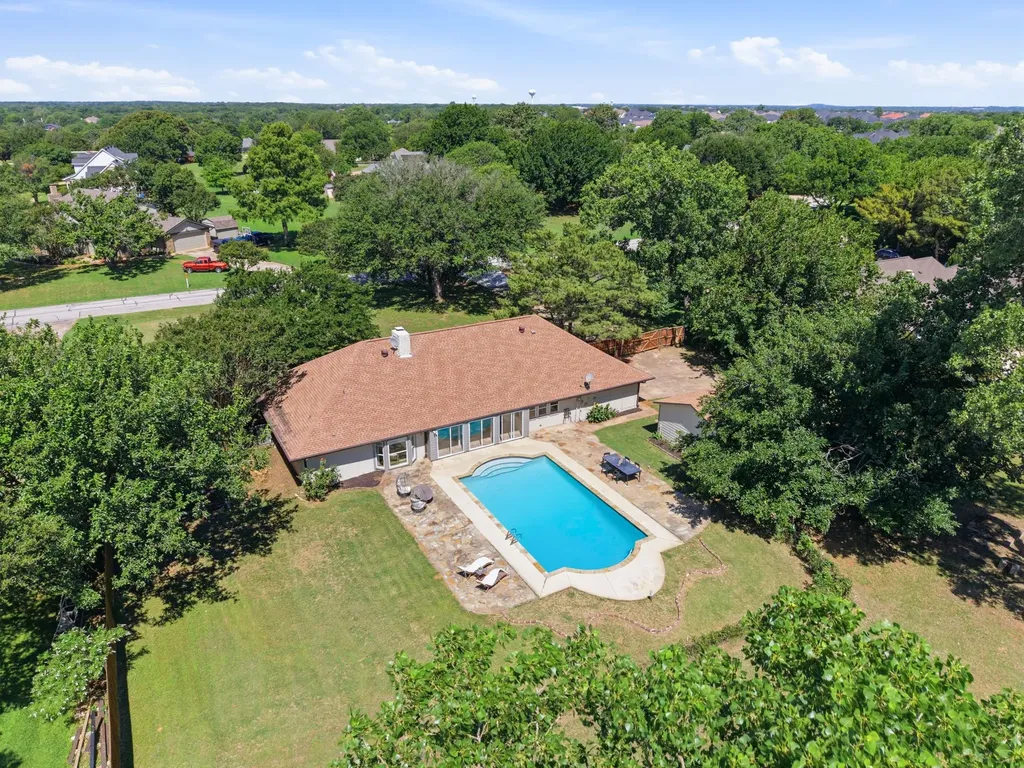 835 Cross Timbers Drive Double Oak TX 75077