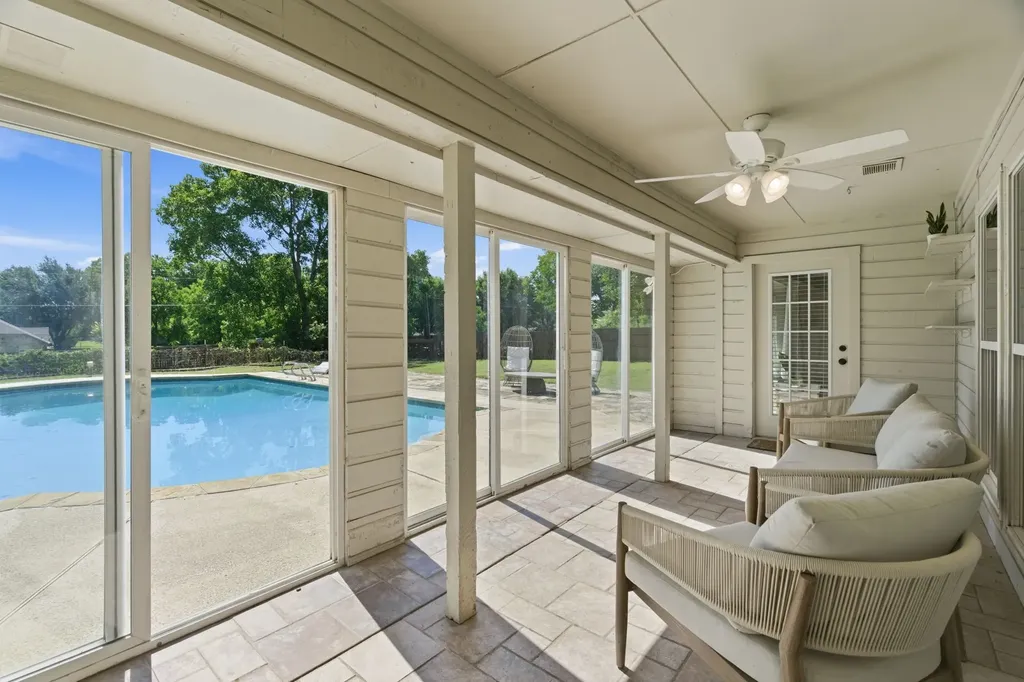 835 Cross Timbers Drive Double Oak TX 75077