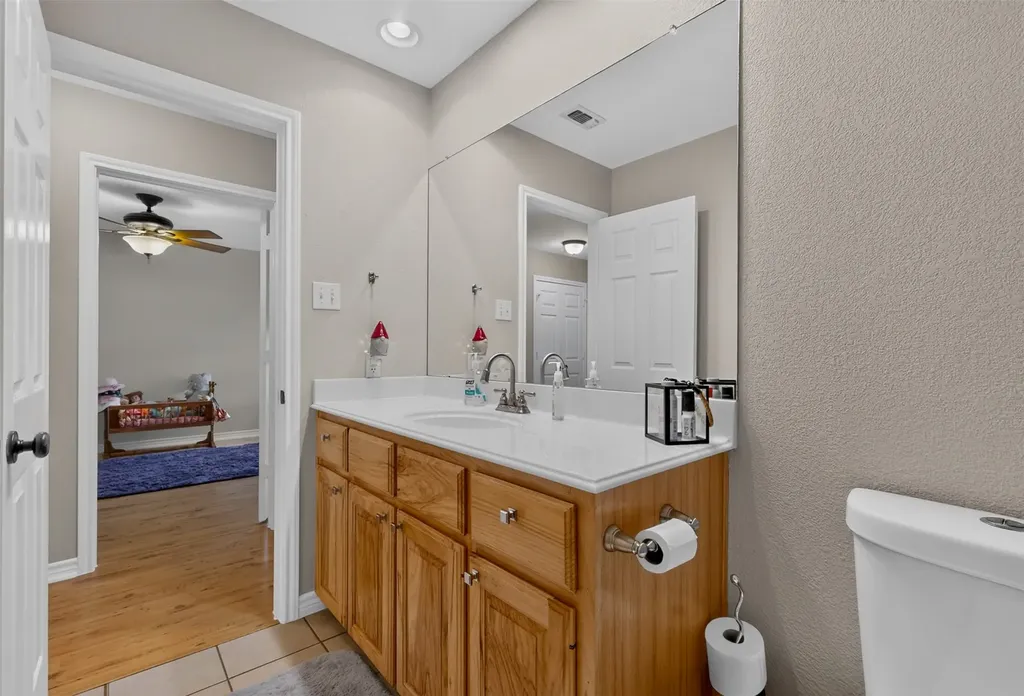 852 Stark Lane Sherman TX 75090