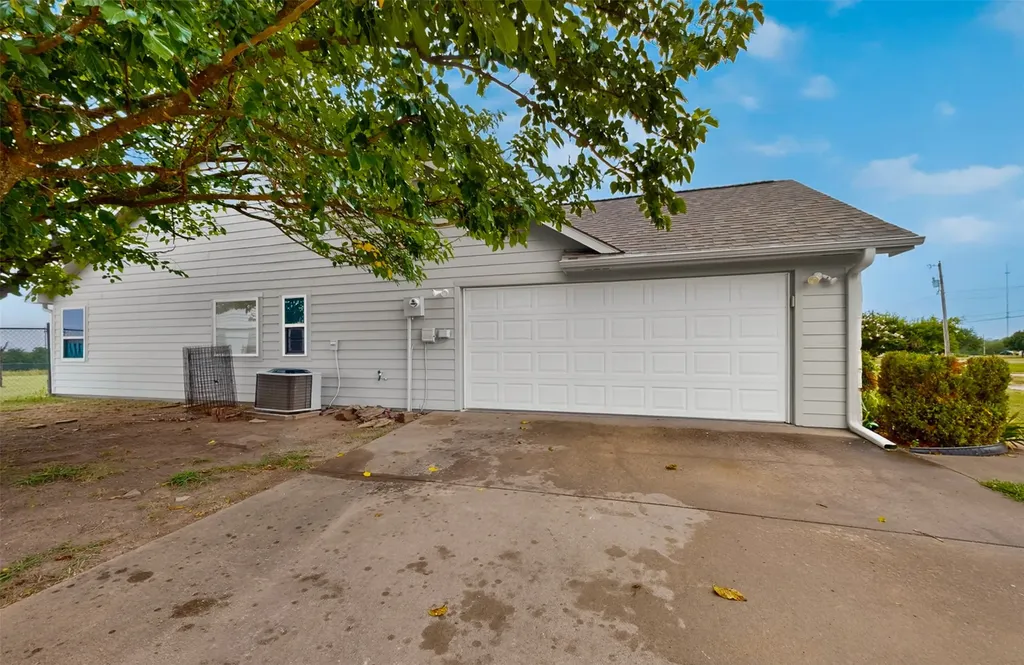 852 Stark Lane Sherman TX 75090
