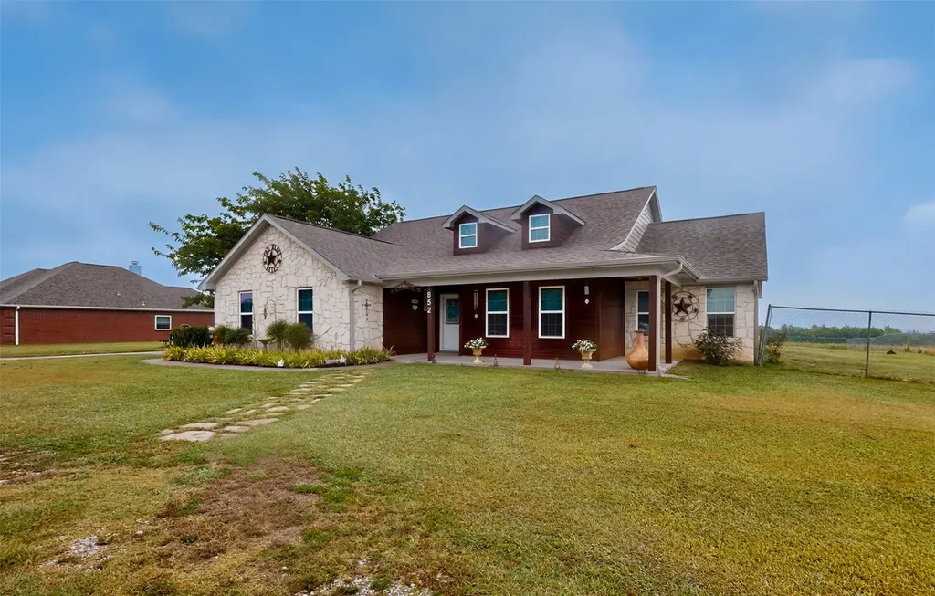 852 Stark Lane Sherman TX 75090