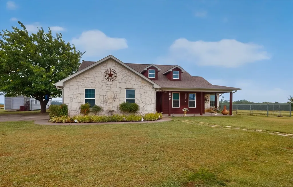 852 Stark Lane Sherman TX 75090