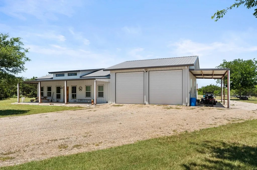 181 Private Road 197 Blum TX 76627