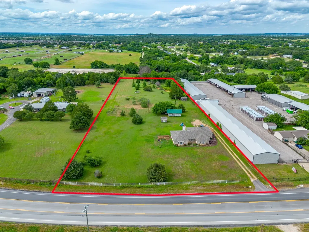 1532 W Fm 917 Joshua TX 76058
