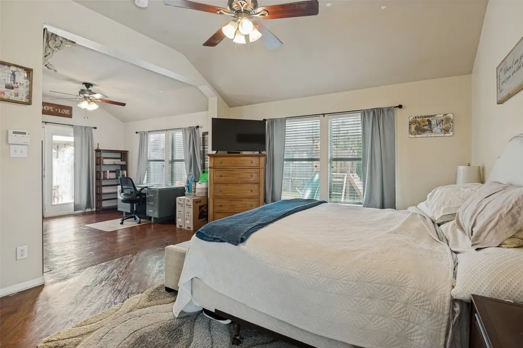 2847 Tranquilo Grand Prairie TX 75054