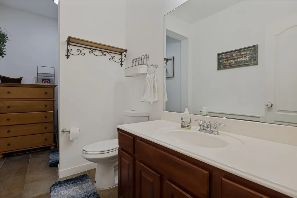 2847 Tranquilo Grand Prairie TX 75054