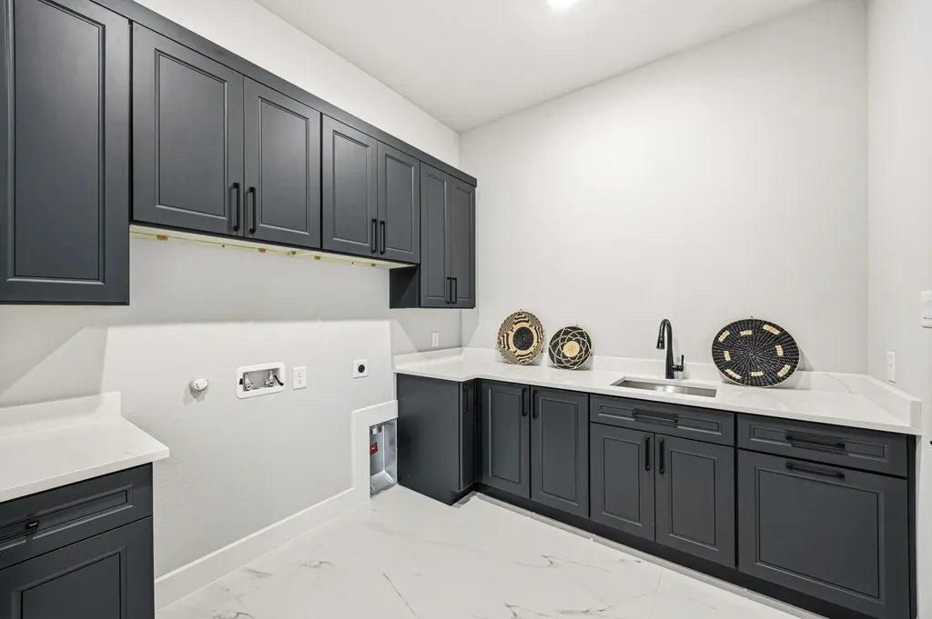 705 Cambridge Court Nevada TX 75173