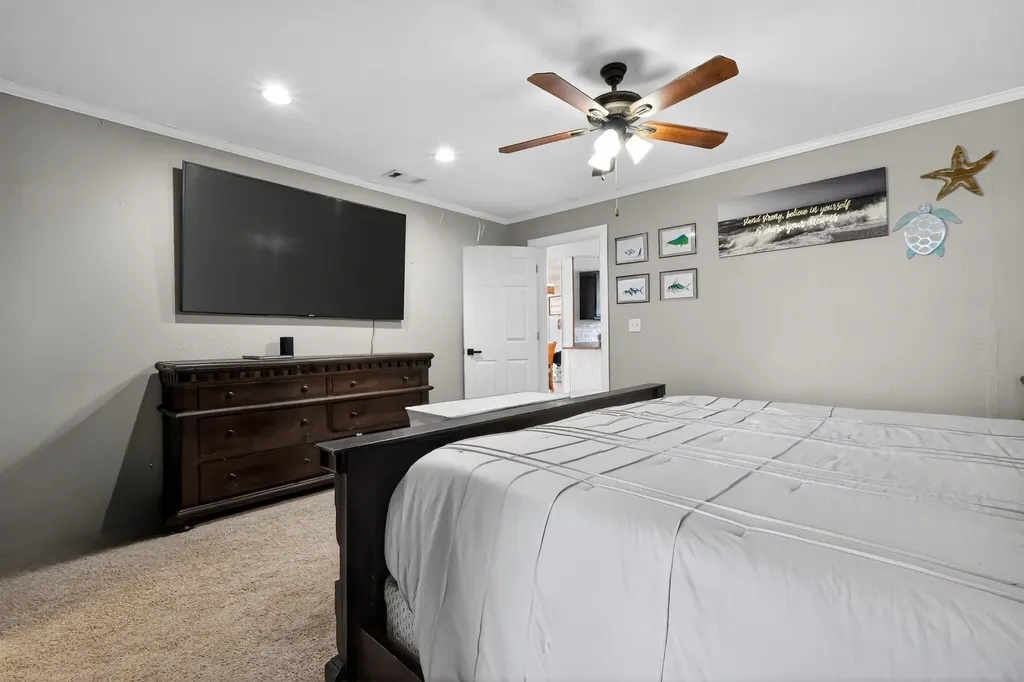 692 Plemons Drive Henrietta TX 76365