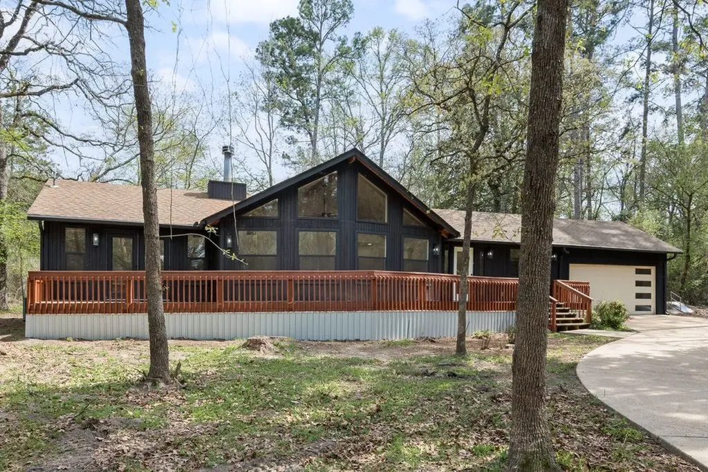 284 Pleasant Hill Lane Holly Lake Ranch TX 75765