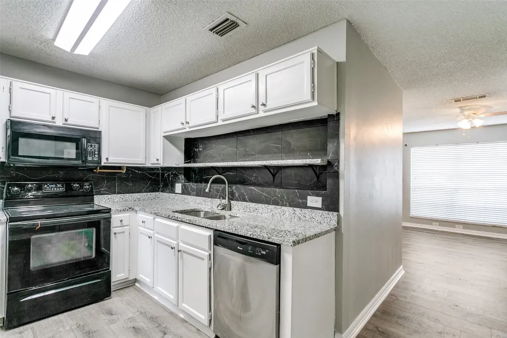 2400 Jupiter Road Plano TX 75074