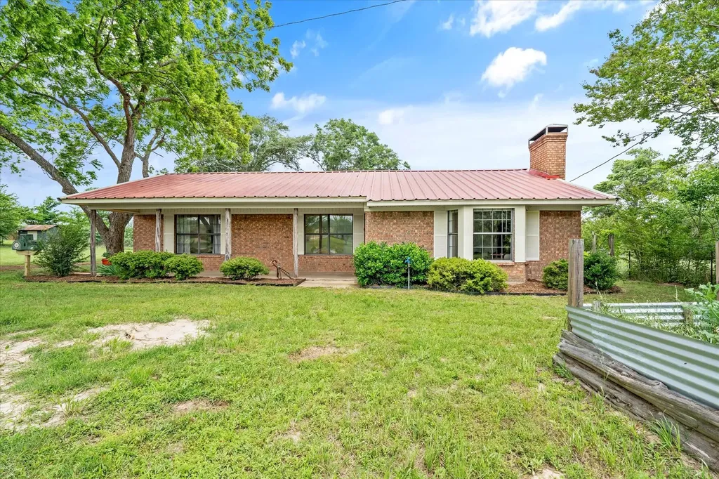 881 Vz County Road 4605 Ben Wheeler TX 75754