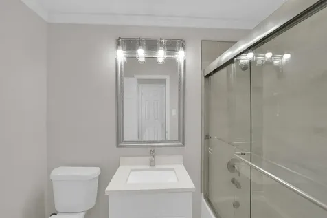 638 Arawe Circle E Irving TX 75060