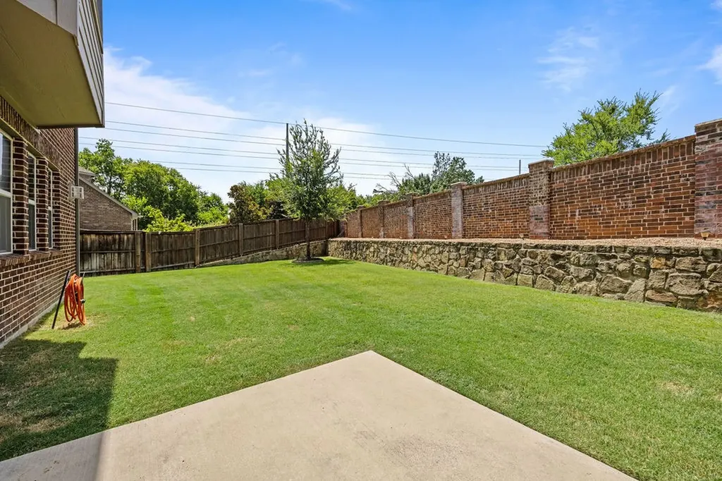 3524 Hathaway Court Irving TX 75062