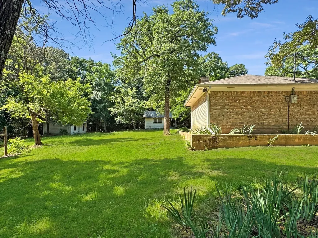 3870 County Road 45080 Arthur City TX 75411