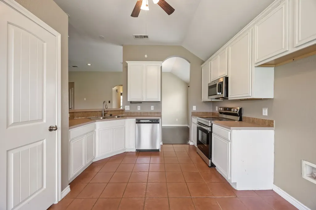 107 Meadowlark Drive Palmer TX 75152