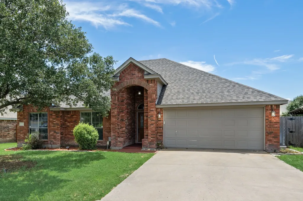 107 Meadowlark Drive Palmer TX 75152