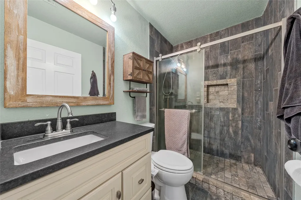5330 Leroy Parkway West TX 76691