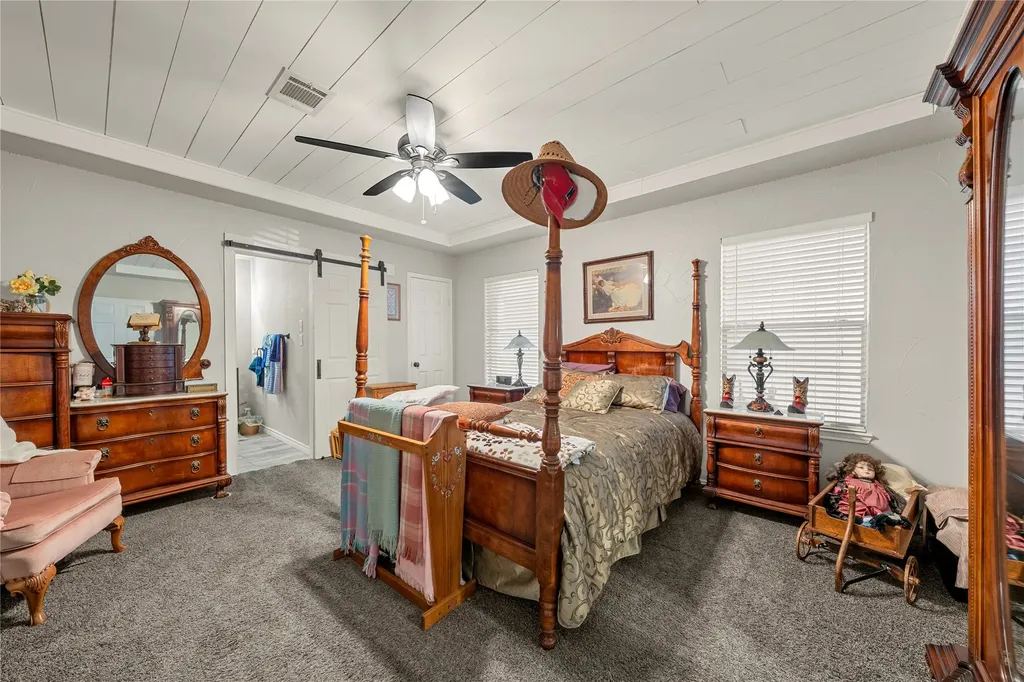 5330 Leroy Parkway West TX 76691