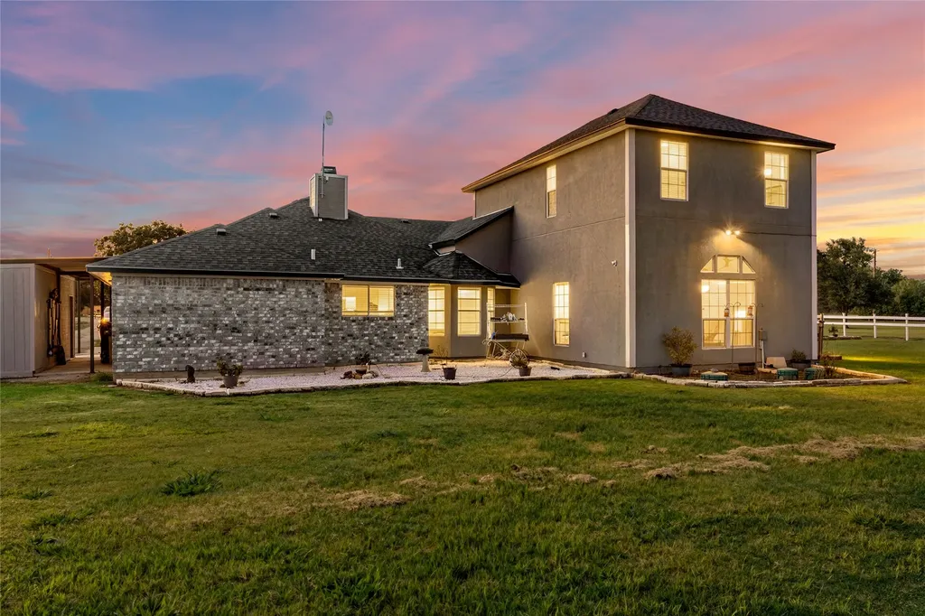 5330 Leroy Parkway West TX 76691