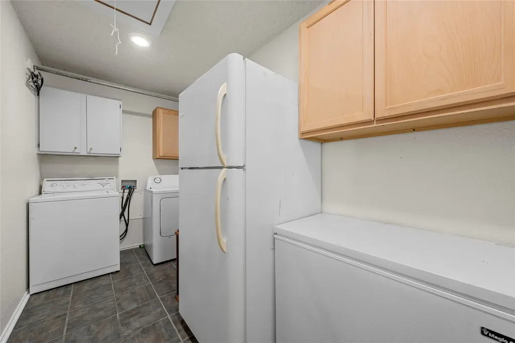 5330 Leroy Parkway West TX 76691