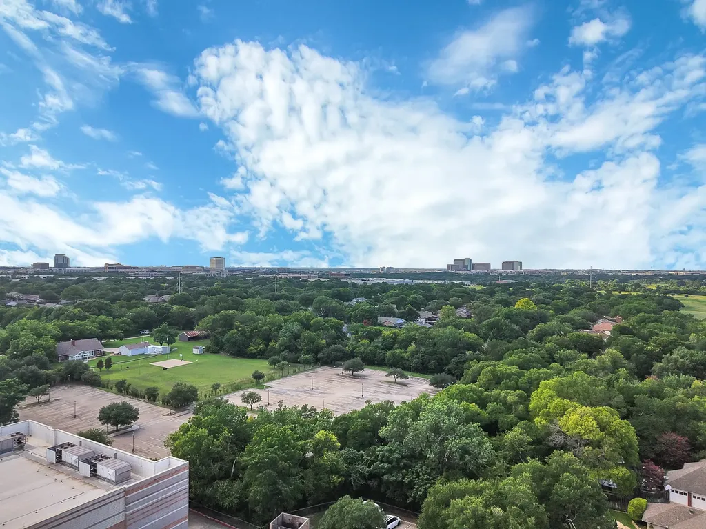 2114 Brandeis Drive Richardson TX 75082