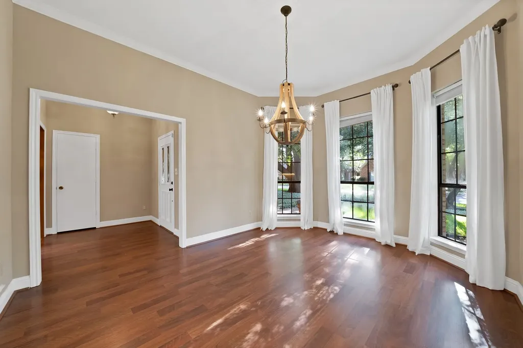 2114 Brandeis Drive Richardson TX 75082