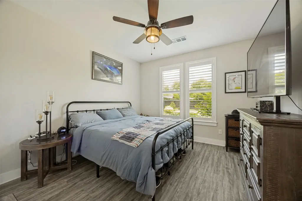 1105 Ranch Drive Bonham TX 75418