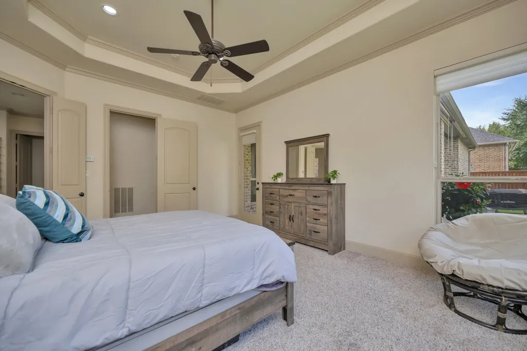 9144 Parson Drive Lantana TX 76226