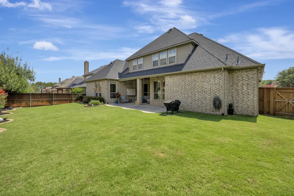 9144 Parson Drive Lantana TX 76226