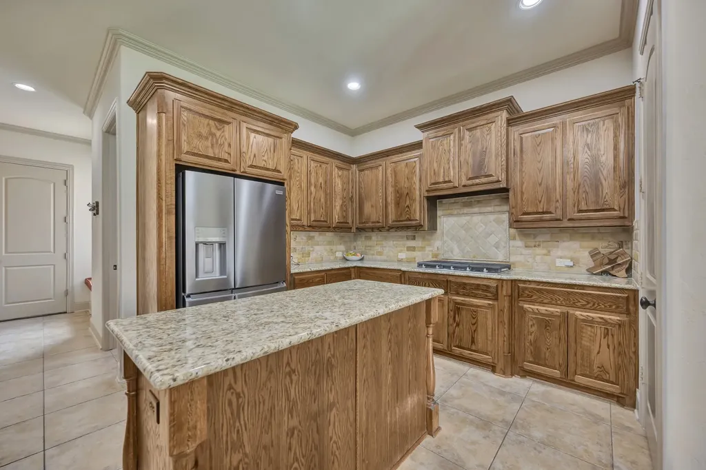 9144 Parson Drive Lantana TX 76226
