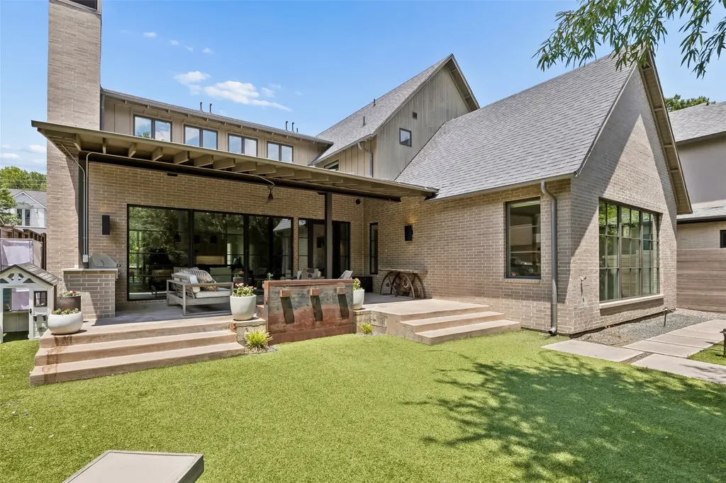 6726 Lake Circle Drive Dallas TX 75214