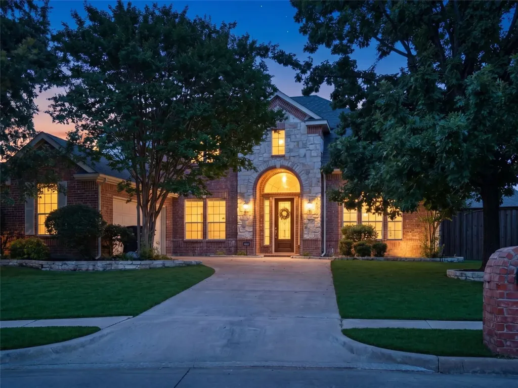 802 Shadybrook Drive Murphy TX 75094