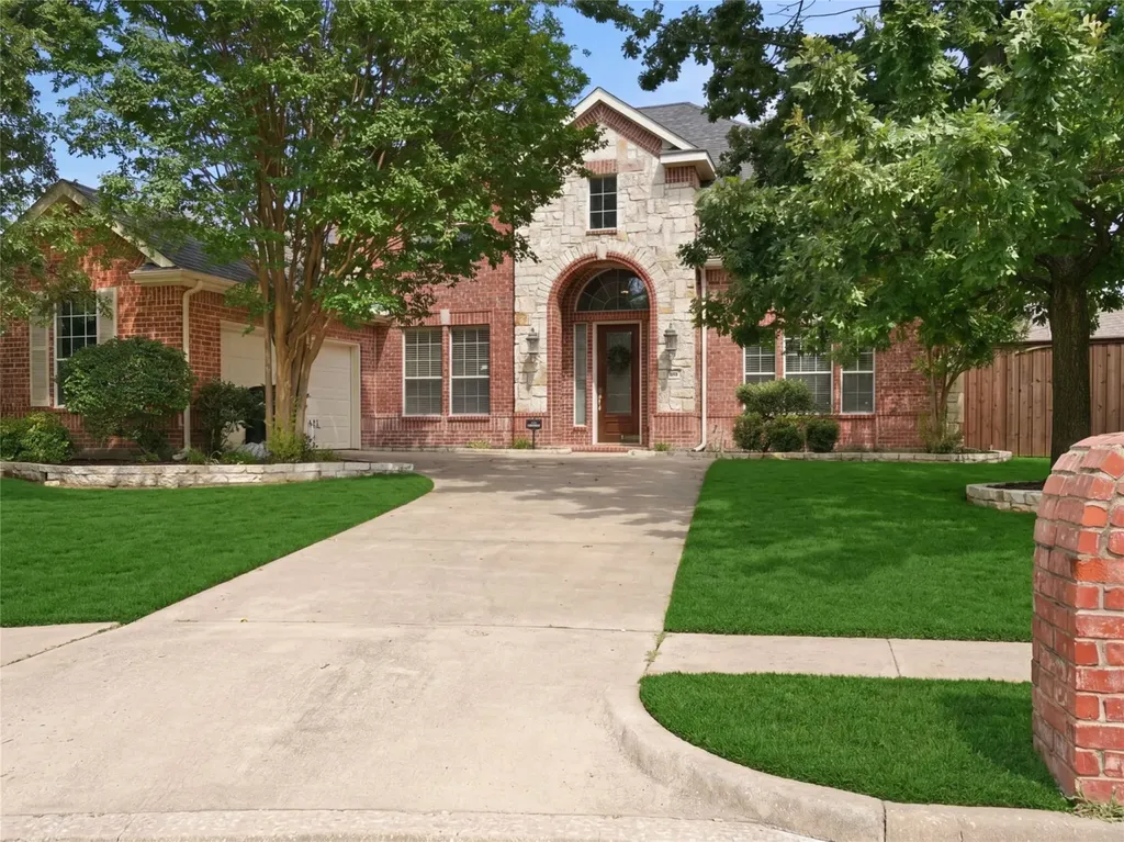 802 Shadybrook Drive Murphy TX 75094