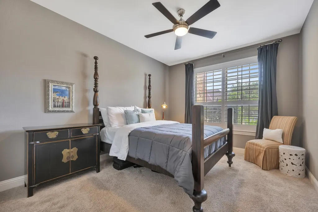 944 Highpoint Way Roanoke TX 76262