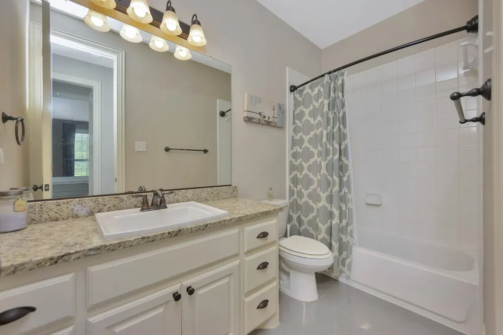 944 Highpoint Way Roanoke TX 76262