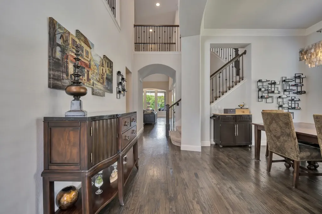 944 Highpoint Way Roanoke TX 76262