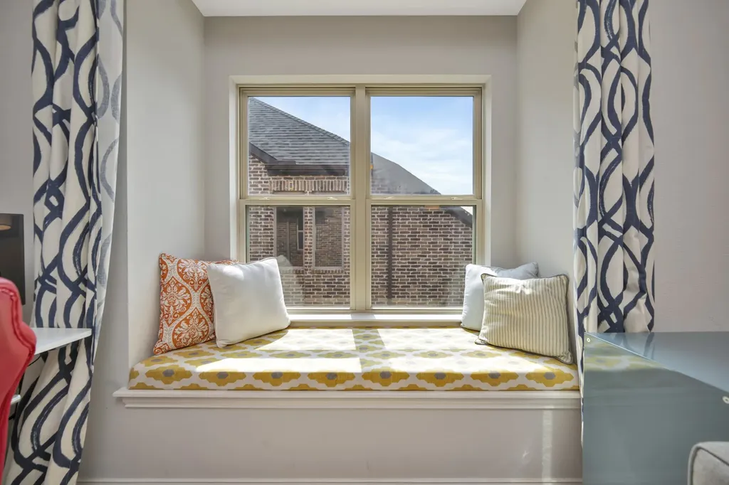 944 Highpoint Way Roanoke TX 76262