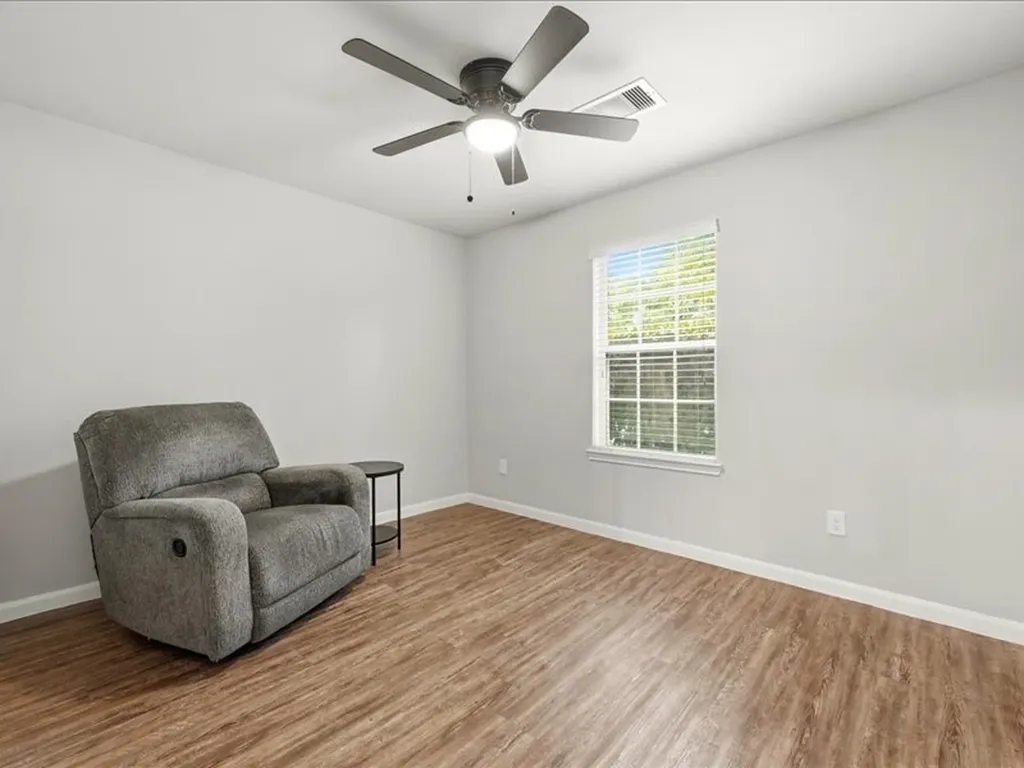 8 Shady Oak Lane Conroe TX 77304