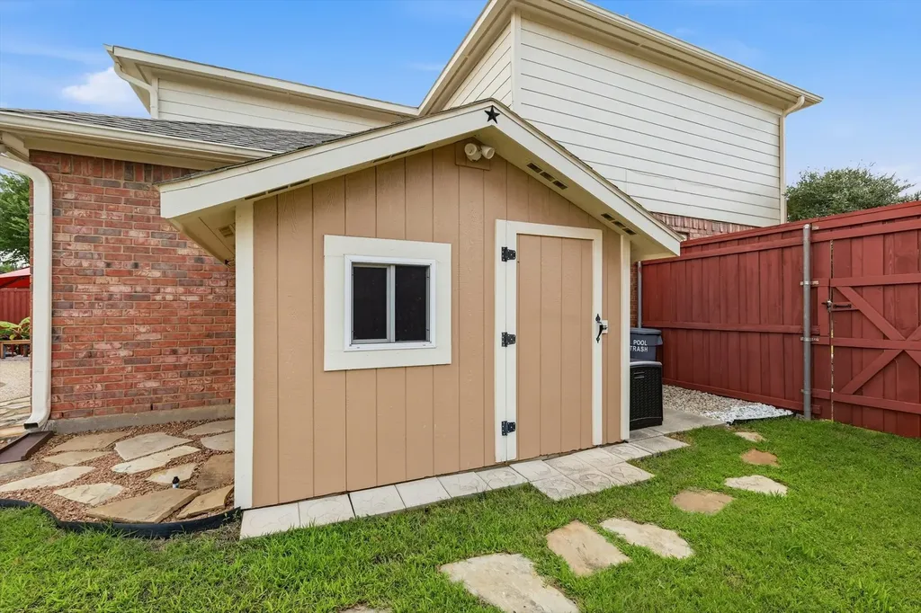 2504 Cornell Drive Flower Mound TX 75022