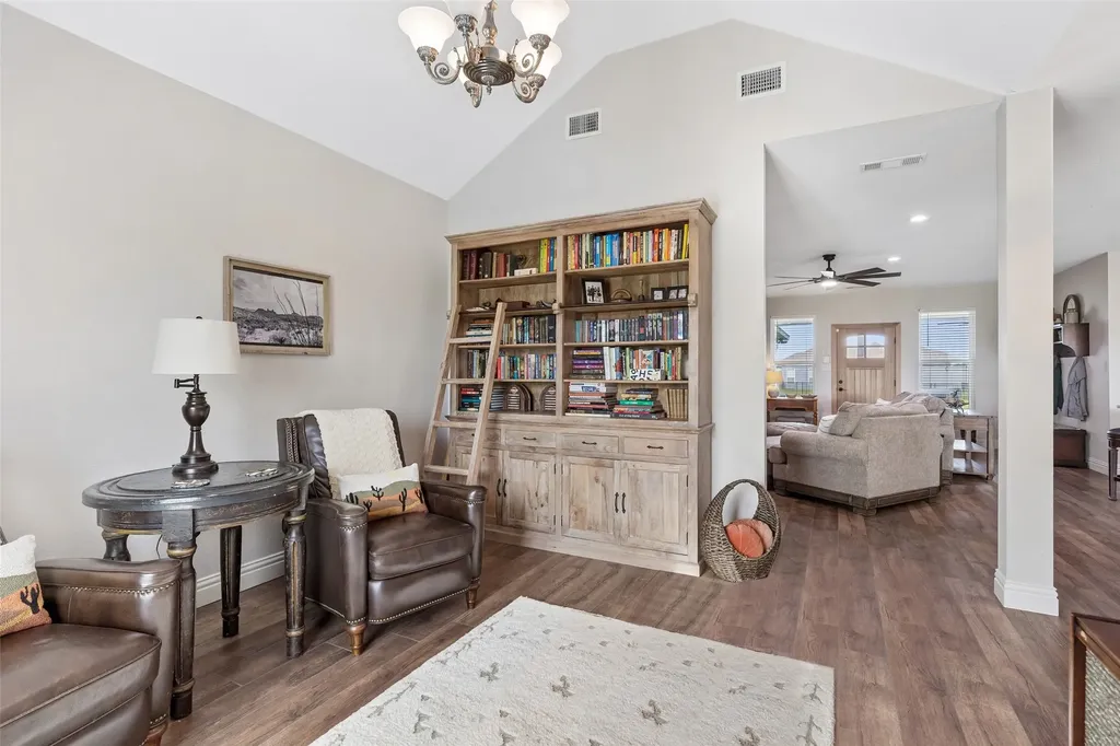 8677 Fm 1553 Leonard TX 75452
