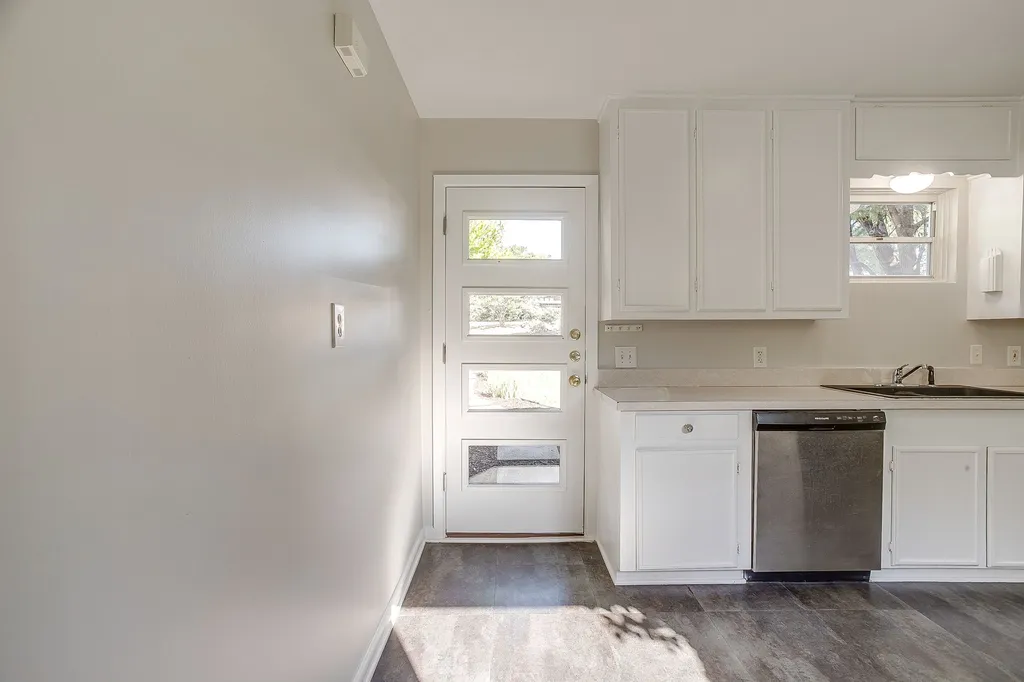4613 Winthrop Avenue E Fort Worth TX 76116