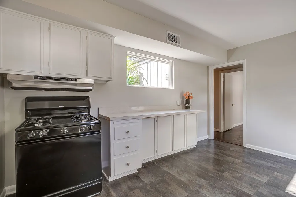 4613 Winthrop Avenue E Fort Worth TX 76116
